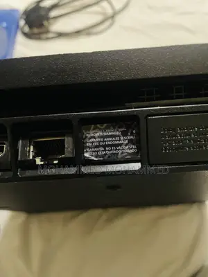 Playstation 4 Slim