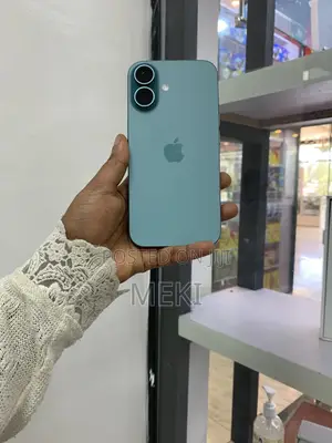 Apple iPhone 16 128 GB Green