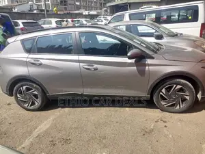 Hyundai Bayon 2022 Silver