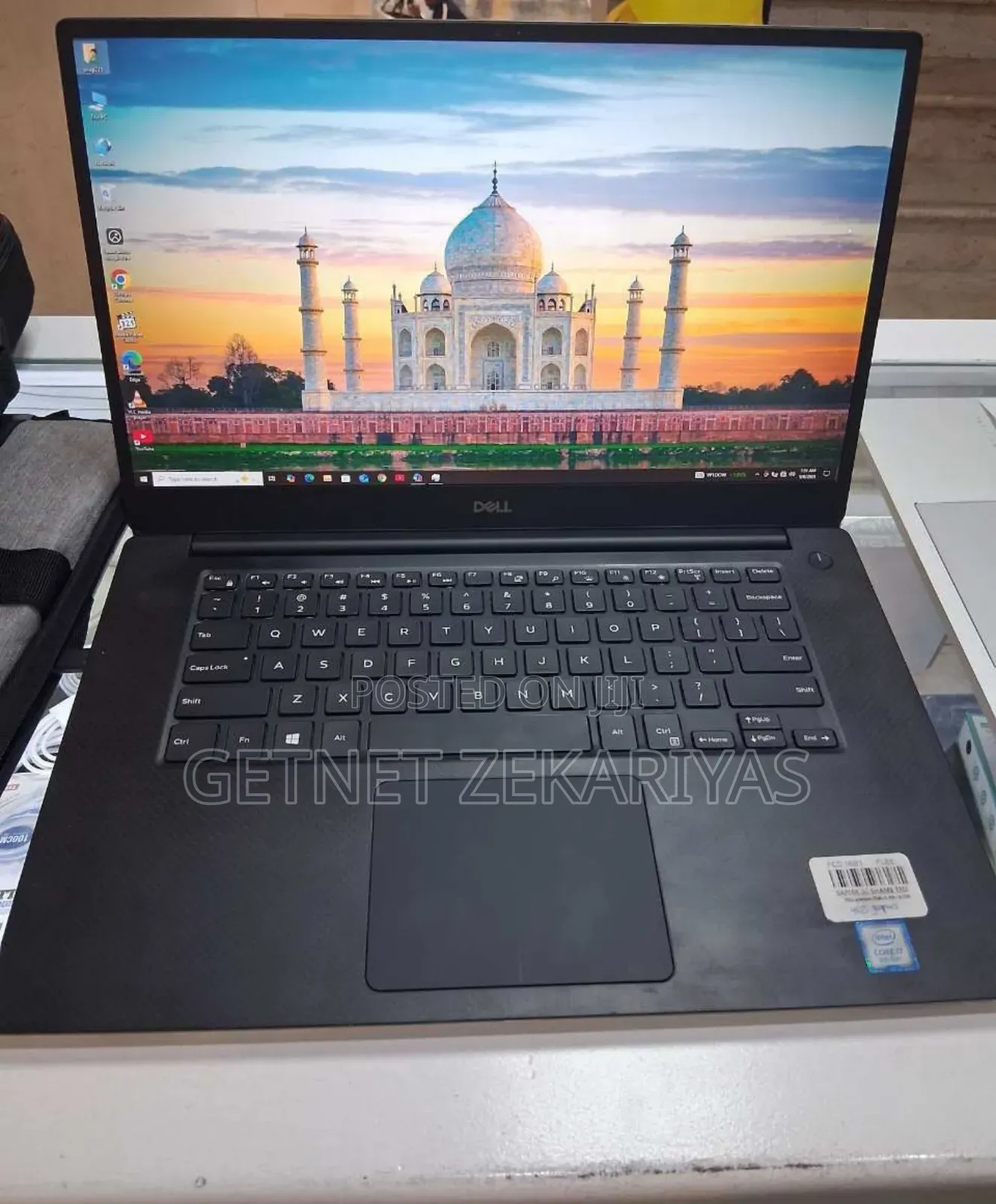 New Laptop Dell Precision 5540 16GB Intel Core I7 SSD 512GB