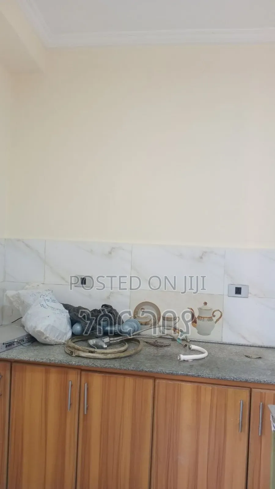 Furnished 2bdrm Condo in Ayat Ayer Menged, Yeka for rent
