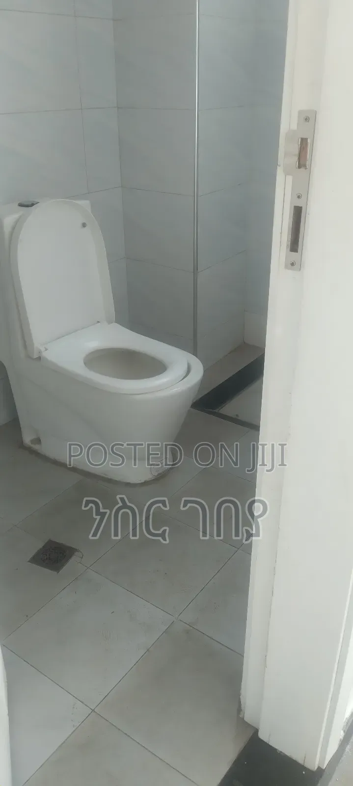 Furnished 3bdrm Condo in Ayat Ayer Menged, Yeka for rent