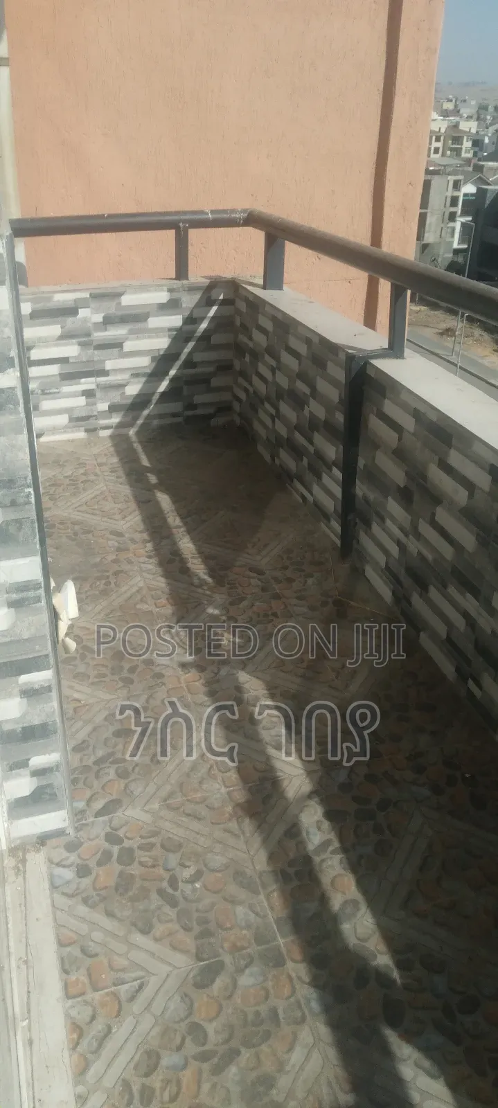 Furnished 3bdrm Condo in Ayat Ayer Menged, Yeka for rent