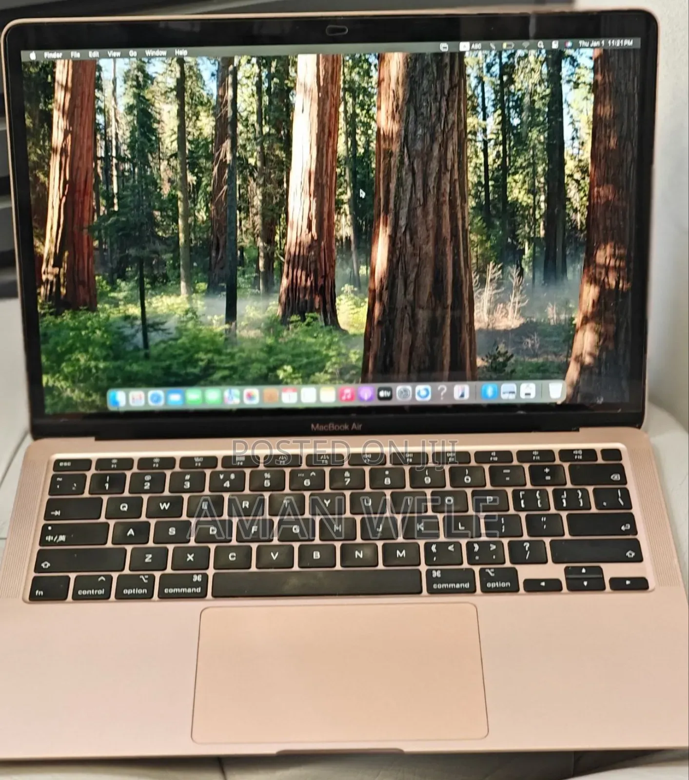 New Laptop Apple MacBook Air 2020 M1 8GB Intel Core I3 SSD 256GB