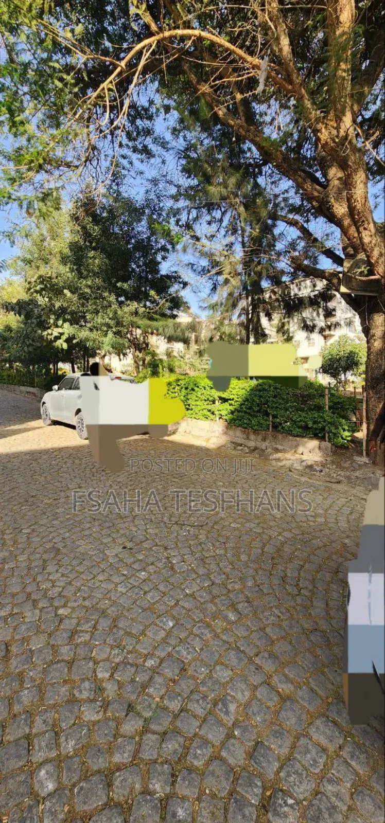 4bdrm House in Villa, Bole for rent