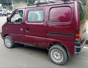 Suzuki APV Minibus 1999 Pink