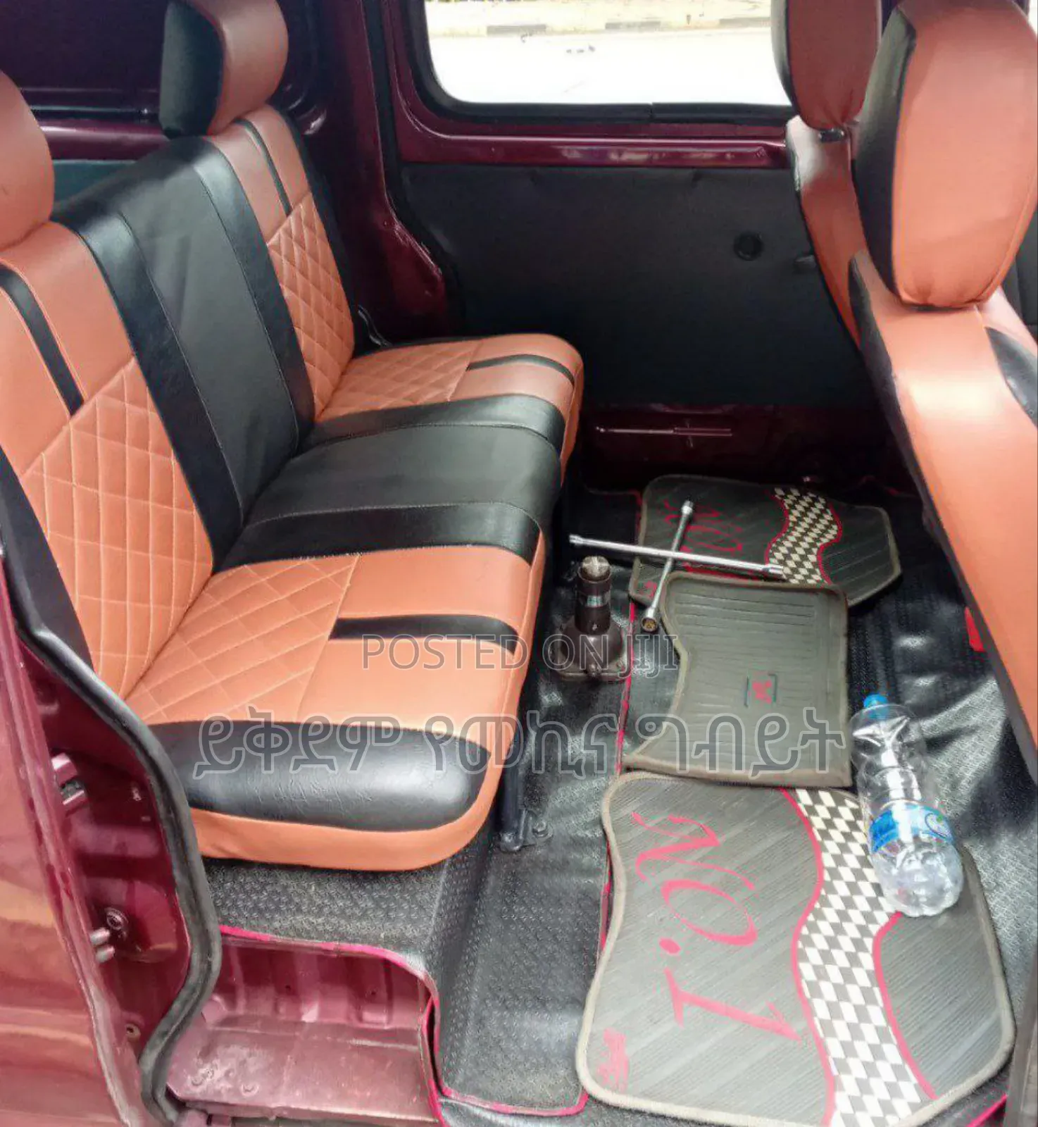 Suzuki APV Minibus 1999 Pink