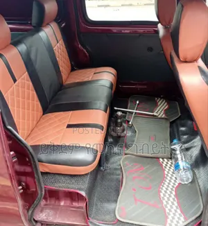 Suzuki APV Minibus 1999 Pink