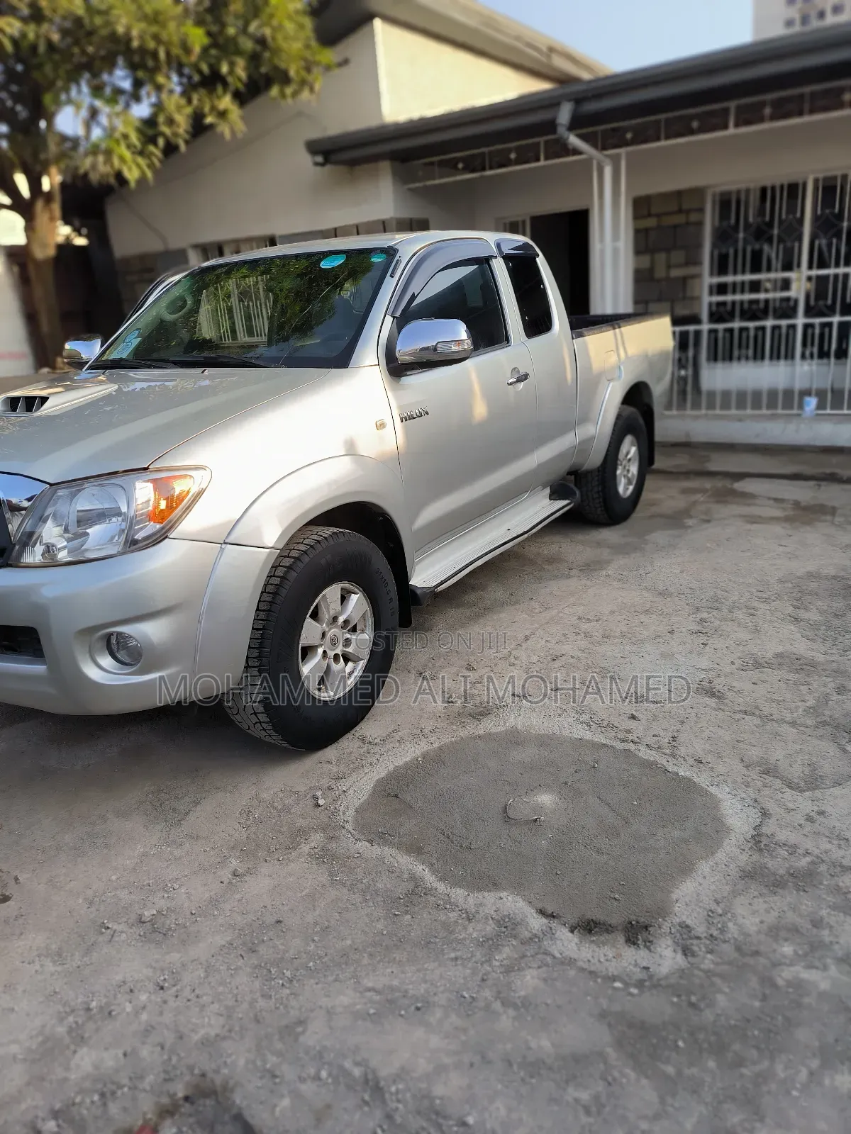 Toyota Hilux 2015 Silver