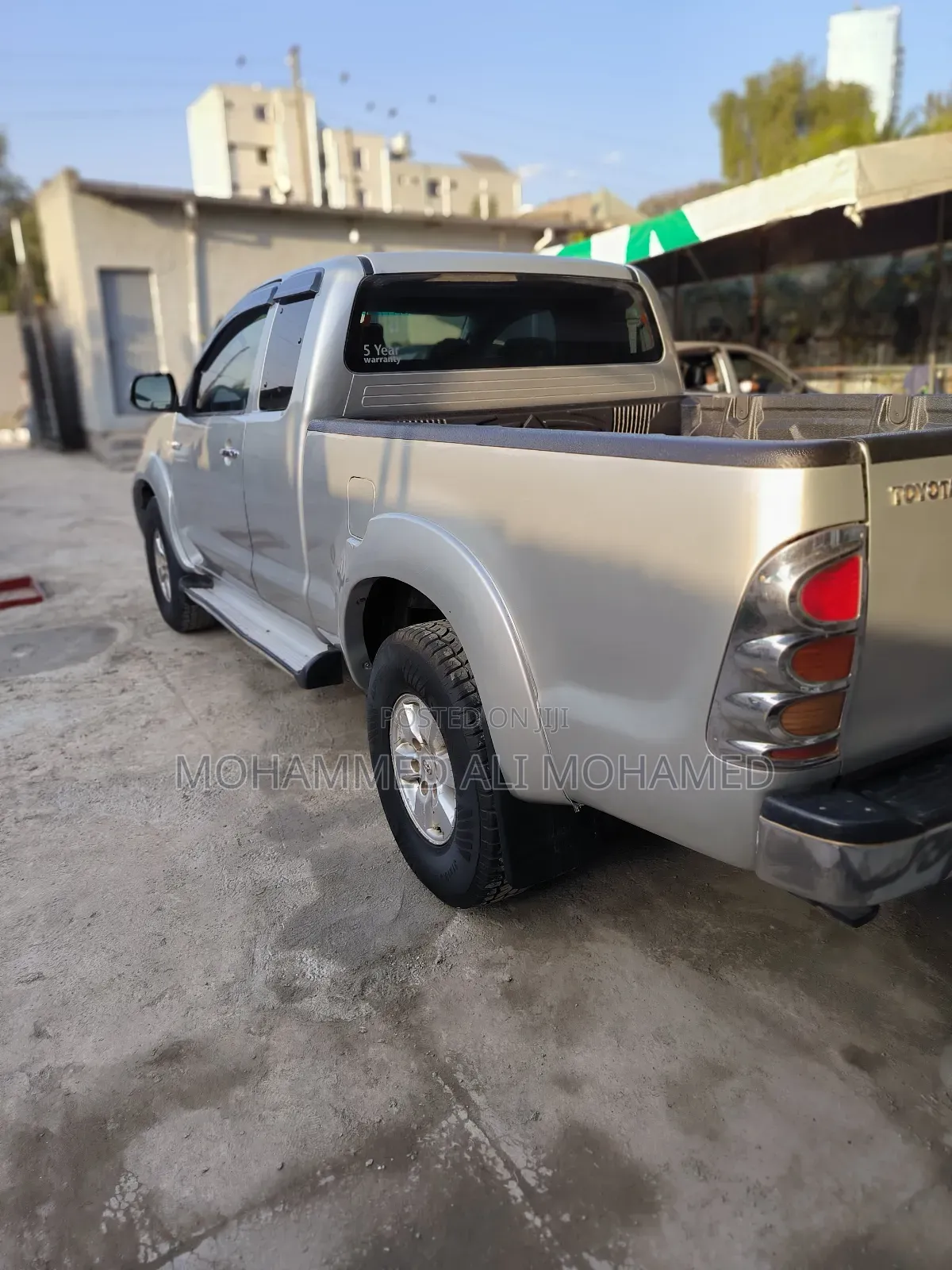 Toyota Hilux 2015 Silver