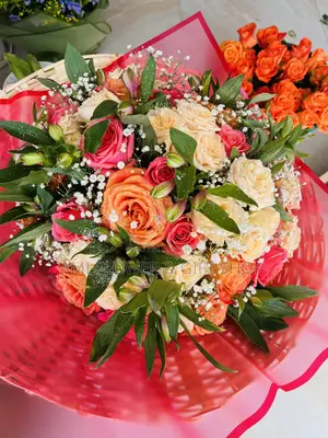 Classic Flower Bouquet – Roses