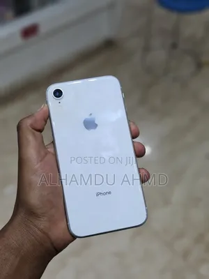 Apple iPhone XR 64 GB