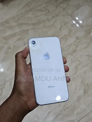 Apple iPhone XR 64 GB