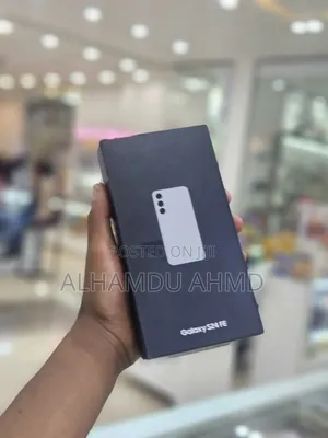 New Samsung Galaxy S24 FE 256 GB