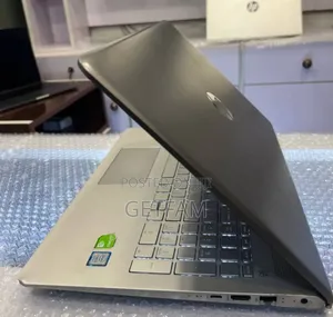 New Laptop HP Pavilion 15 4GB Nvidia HDD 1T