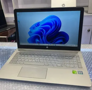 New Laptop HP Pavilion 15 4GB Nvidia HDD 1T