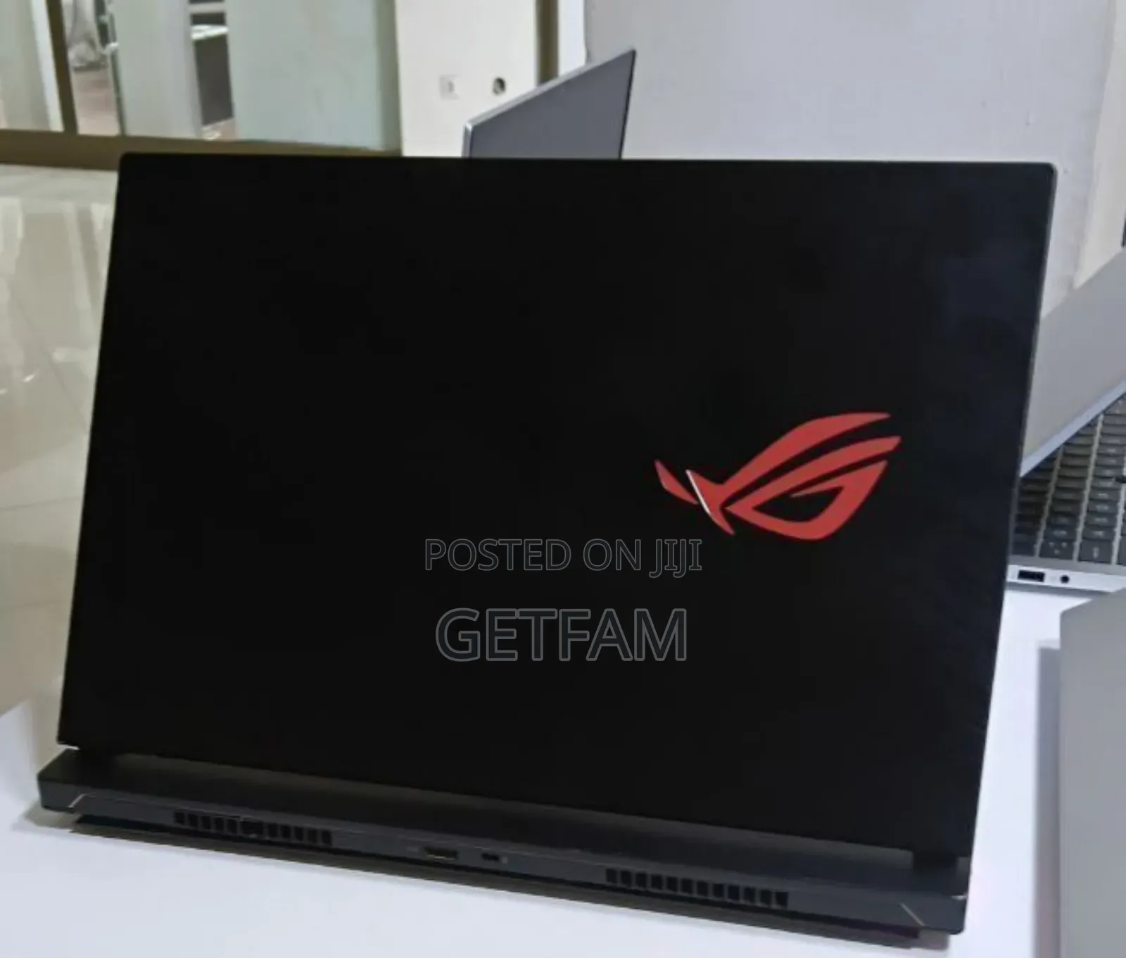 New Laptop Asus ROG Strix G15 24GB Intel Core I7 SSD 2T
