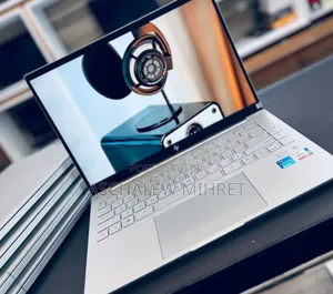 New Laptop HP Pavilion 14 16GB Intel Core I5 SSD 1T