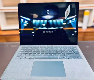 New Laptop Microsoft Surface Laptop 3 16GB Intel Core I7 SSD 256GB