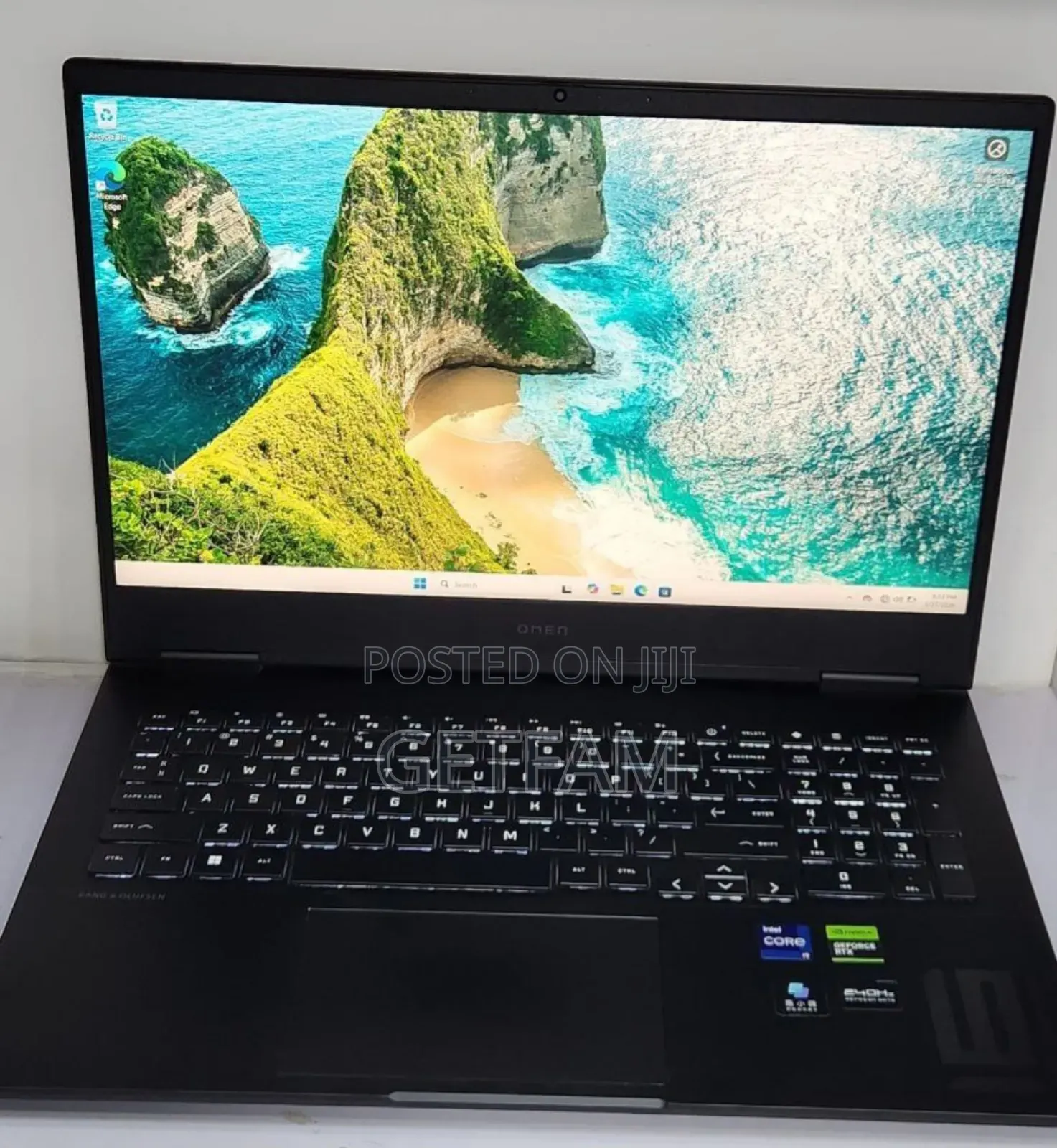 New Laptop HP Omen 15 16GB Intel Core I9 SSD 1T