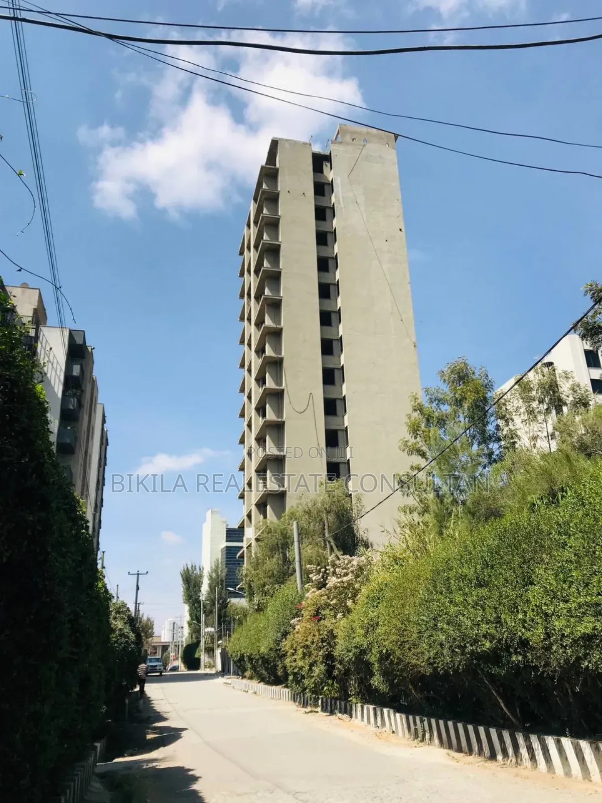 1bdrm Apartment in Kingdom Realestate, Bole for sale