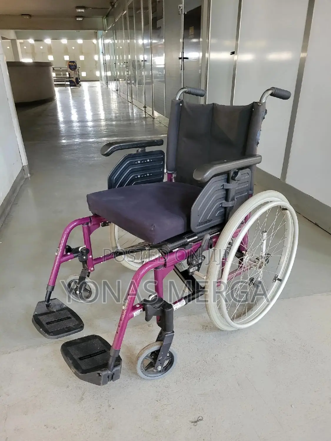 European Wheelchair嗣凹wilcher囧扣max. User Weight: 150kg / 15.5st
