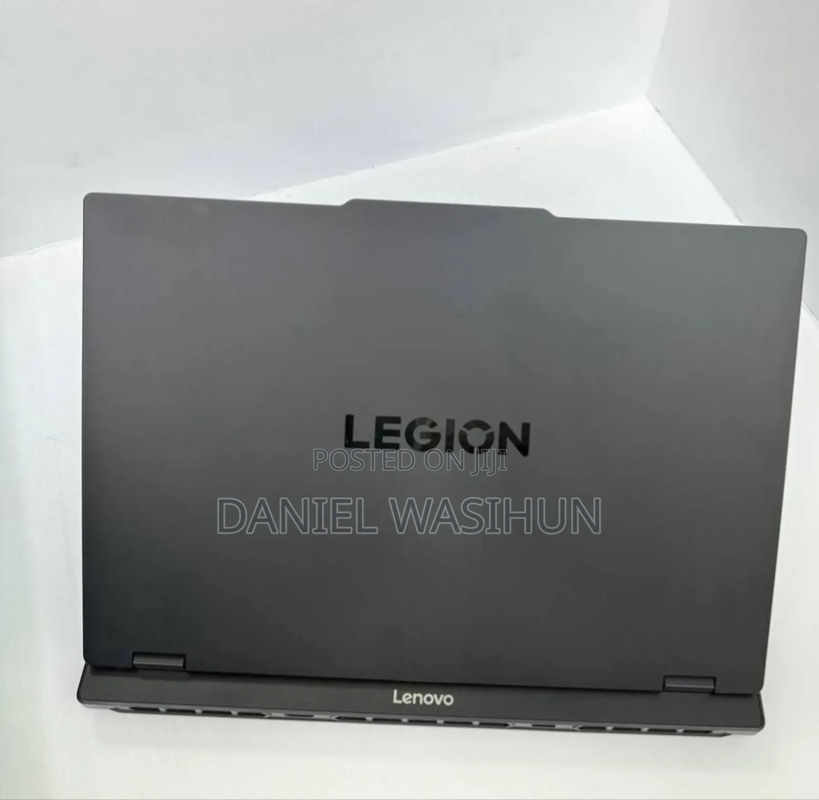 New Laptop Lenovo Legion 5 16GB AMD Ryzen 7 SSD 512GB