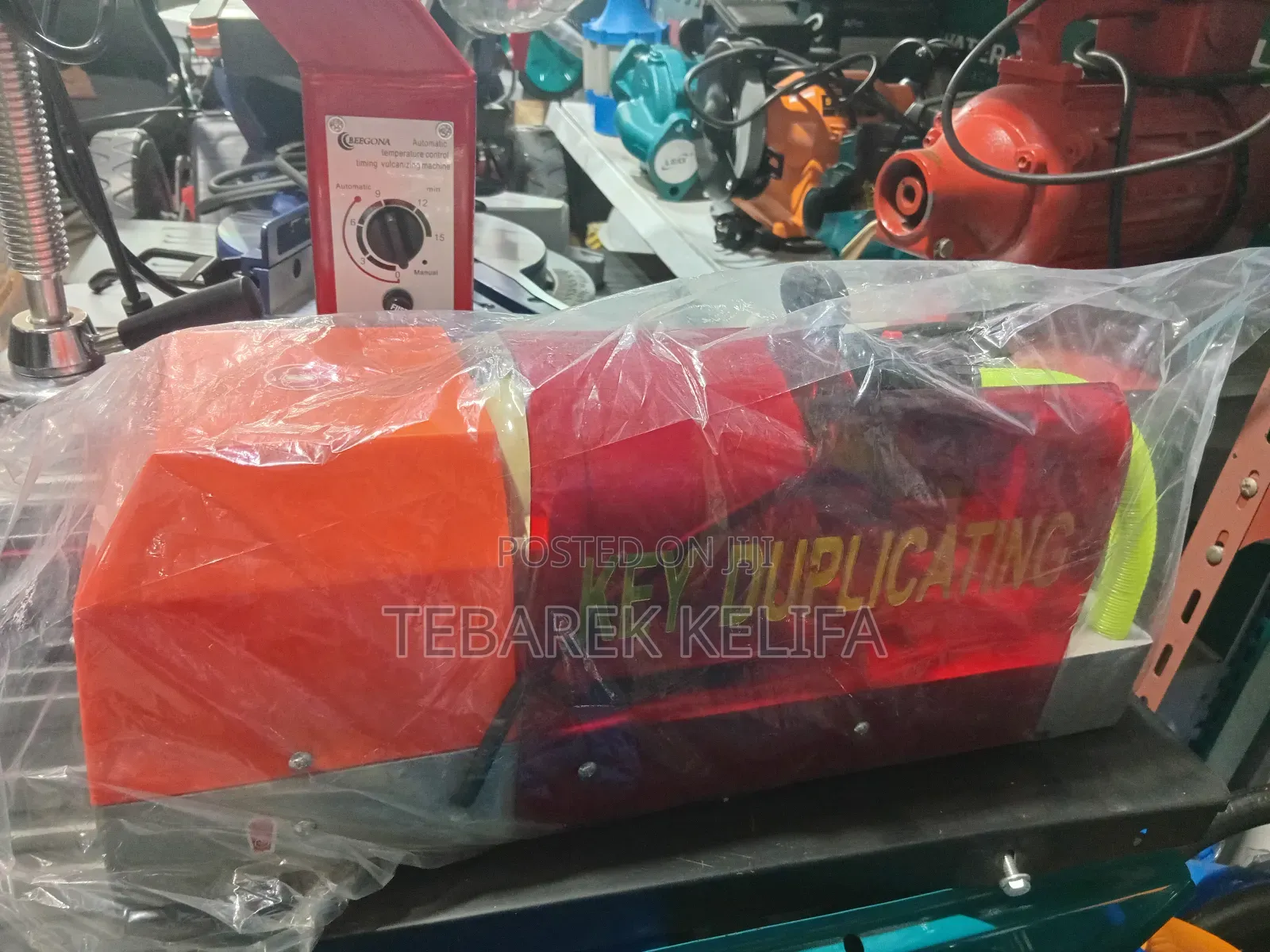 Key Duplicating Machine