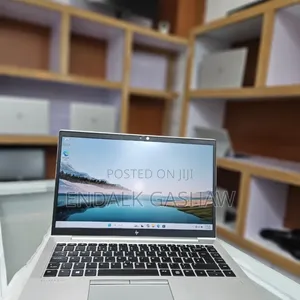 New Laptop HP EliteBook 840 G8 16GB Intel Core I7 SSD 512GB