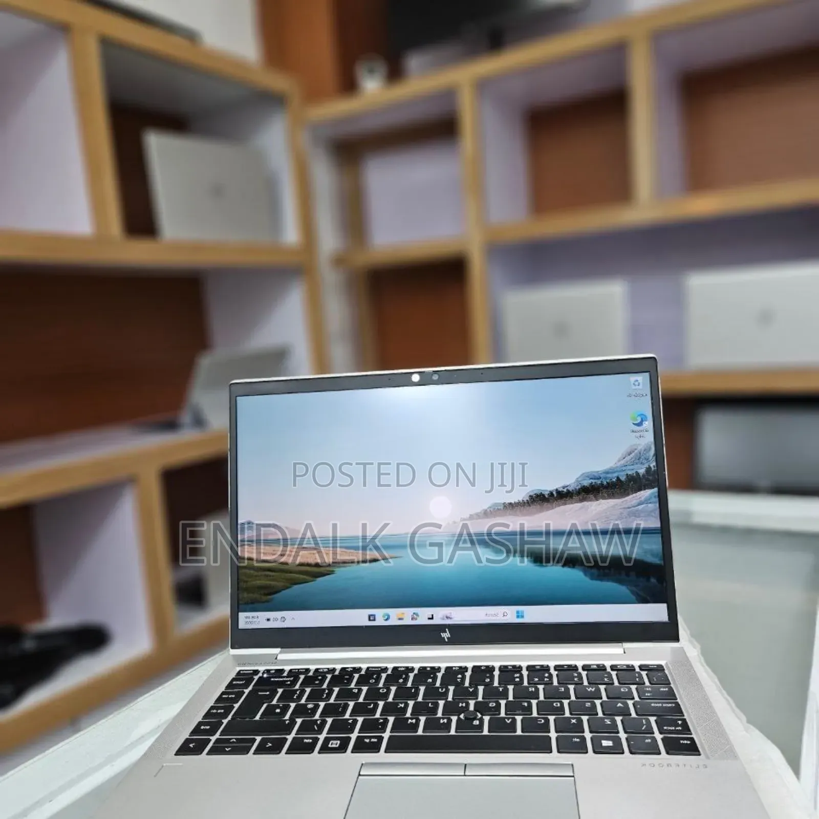 New Laptop HP EliteBook 840 G8 16GB Intel Core I7 SSD 512GB