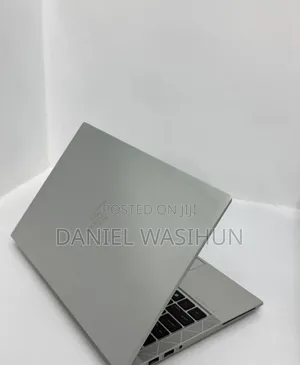 New Laptop HP EliteBook 840 G8 16GB Intel Core I7 SSD 512GB