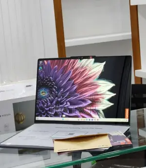 New Laptop Lenovo Thinkpad X1 Yoga 16GB Intel Core Ultra 7 SSD 1T