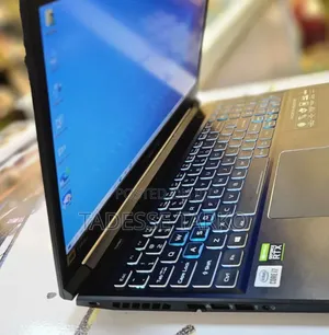 New Laptop Acer Predator Helios 300 16GB Intel Core I7 SSD 1T