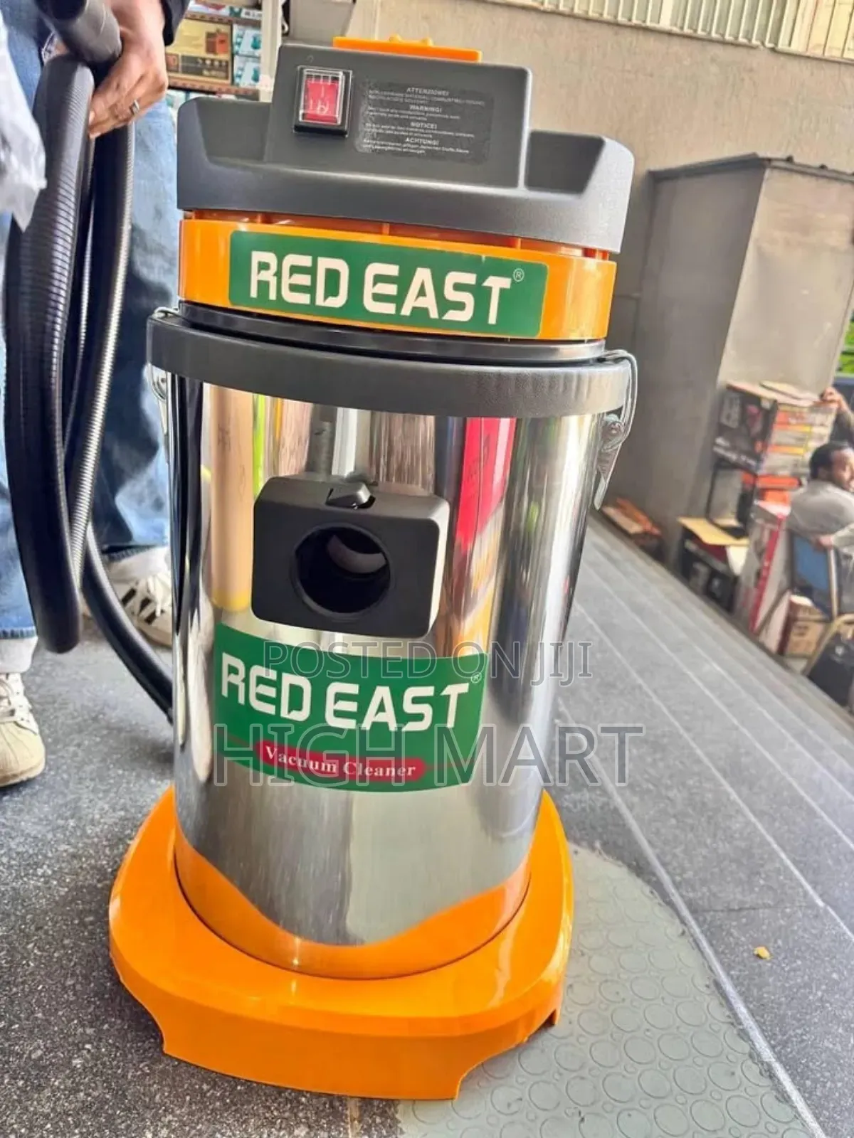 Red East 30 Liter Wet Dry Vacuum Cleaner