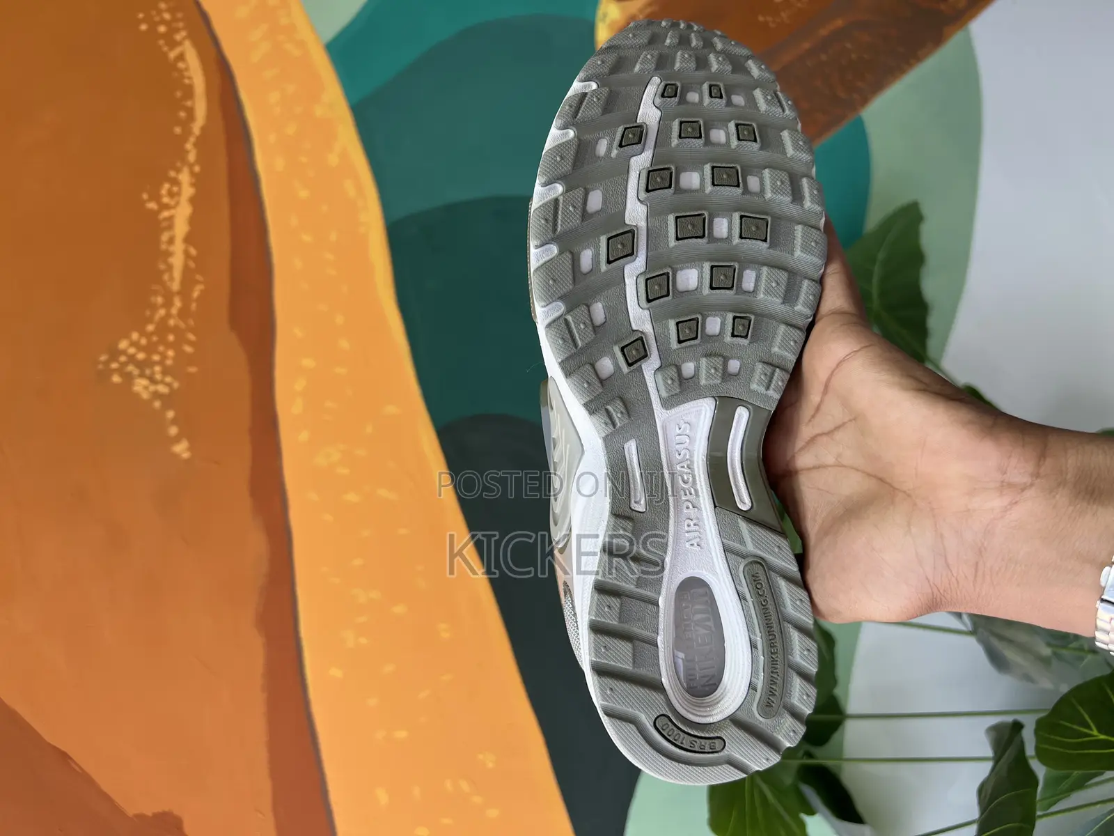 Nike Sports Wear Air Pagasus Olive