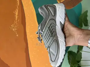 Nike Sports Wear Air Pagasus Olive