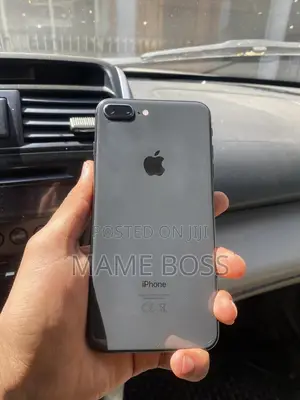 New Apple iPhone 8 Plus 64 GB Black