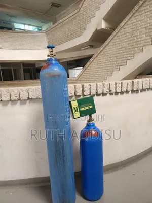 Oxygen Cylinder 20l 40l All Available With Regulator朱明regulator And