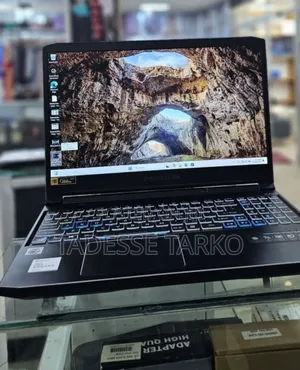 New Laptop Acer Predator Helios 300 16GB Intel Core I7 SSD 512GB