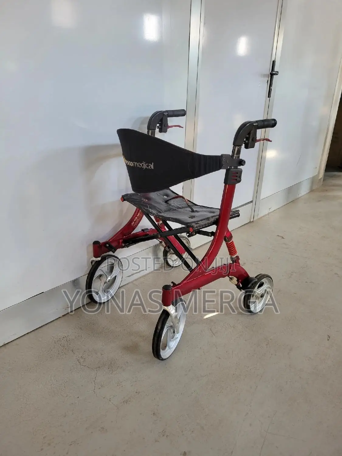 4legged Walker慌豳walker With 10" Big Front Wheels//Walker