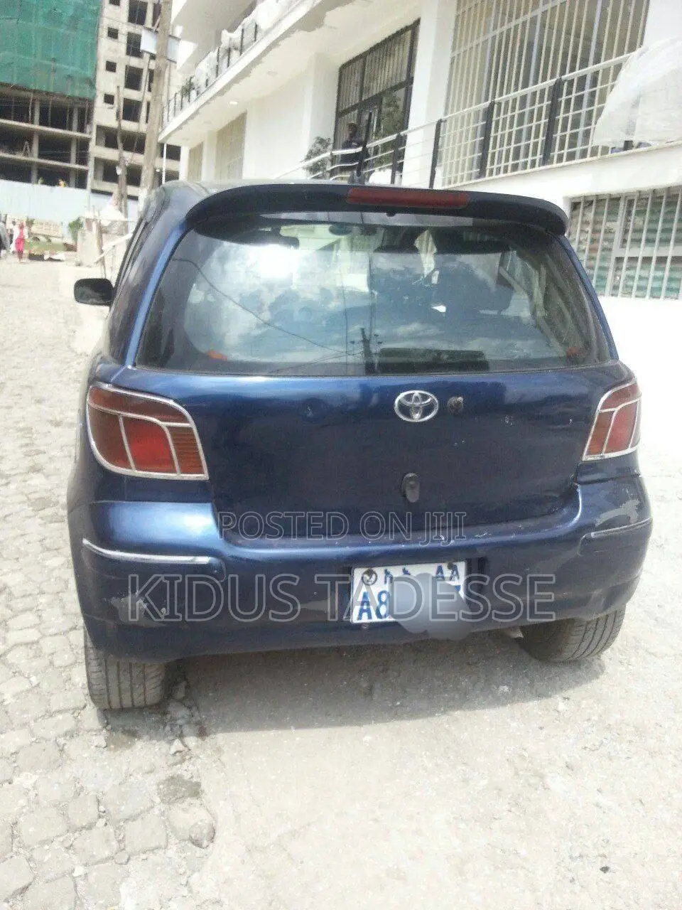 Toyota Vitz 2004 Blue