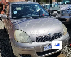 Toyota Vitz 2003 Teal