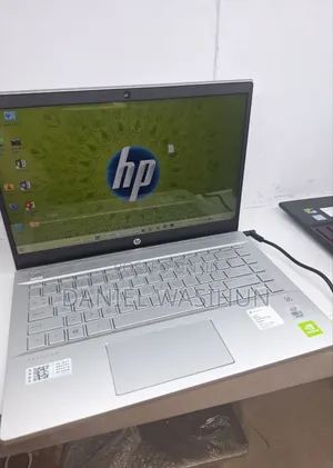 New Laptop HP Pavilion 14 16GB Intel Core I7 SSD 512GB