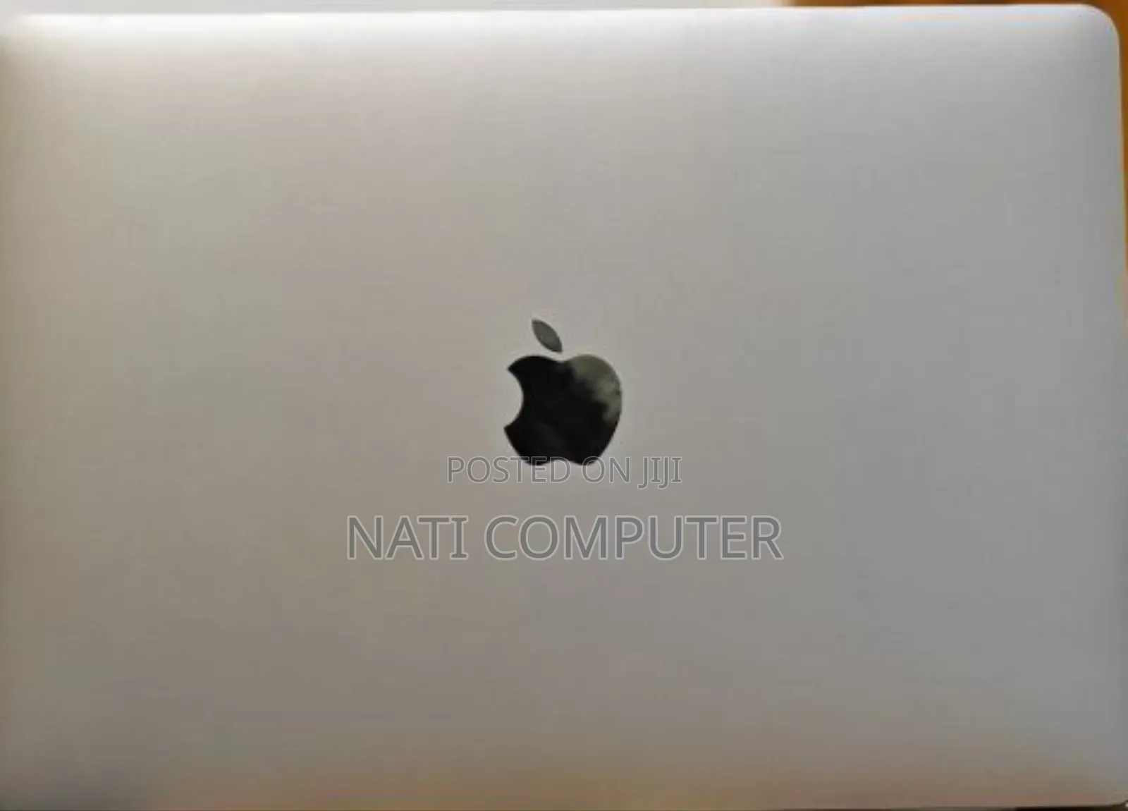 New Laptop Apple MacBook Air 2020 M1 8GB Apple M1 SSD 256GB