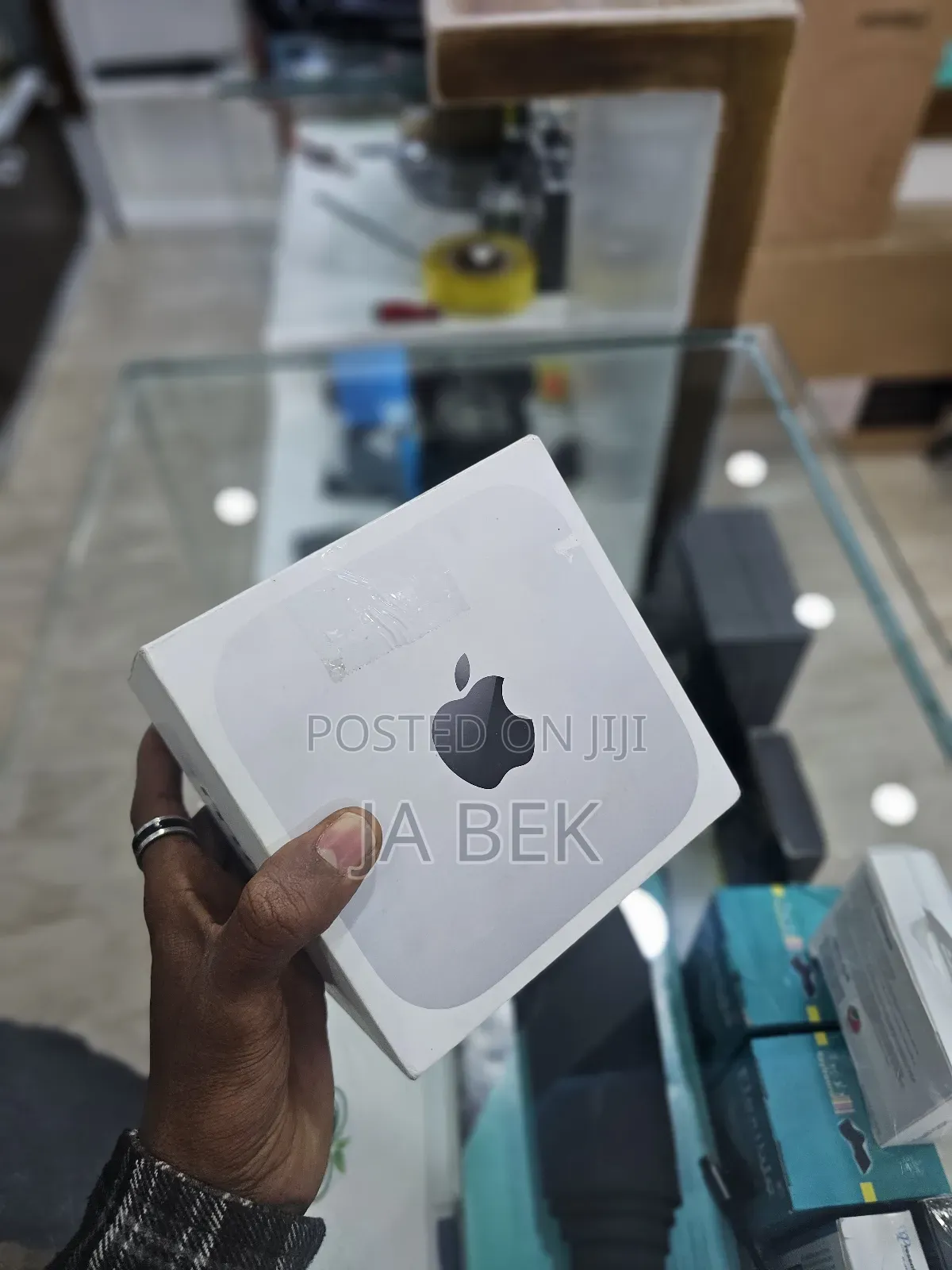 New Desktop Computer Apple Mac Mini M4 16GB Apple M4 SSD 256GB