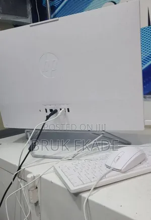 New Laptop HP Envy X360 8GB Intel Core I5 SSD 512GB