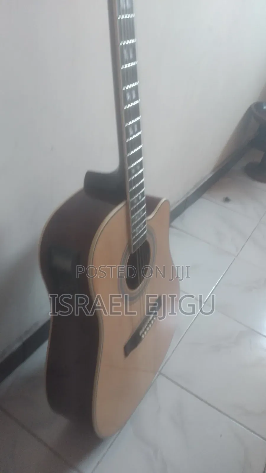 Acoustic Yamaha F6000eq Guitar for Few Days