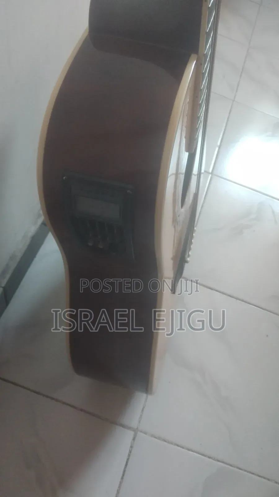 Acoustic Yamaha F6000eq Guitar for Few Days