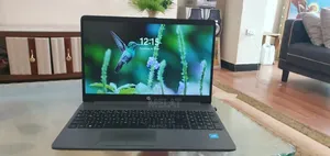 Laptop HP 240 G9 32GB Intel SSD 1T