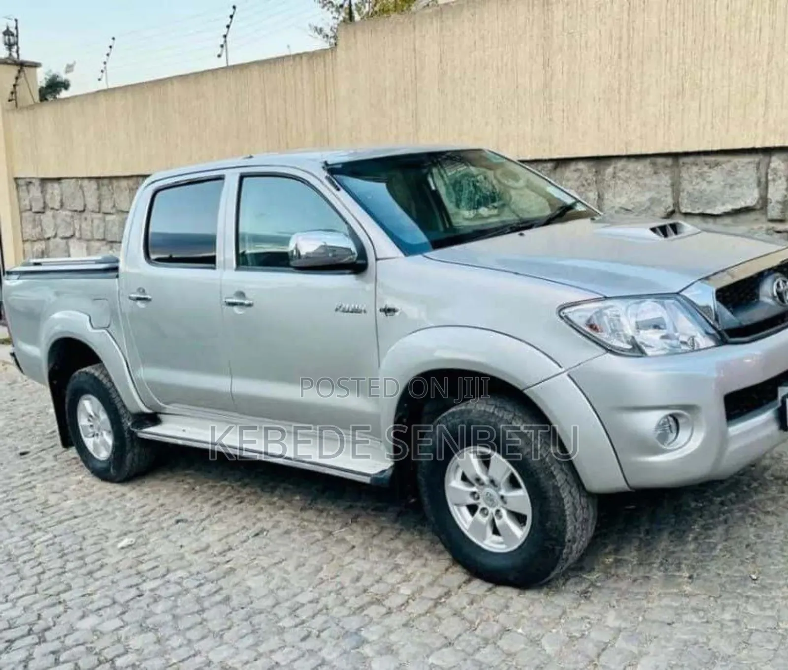 Toyota Hilux 2010 Silver